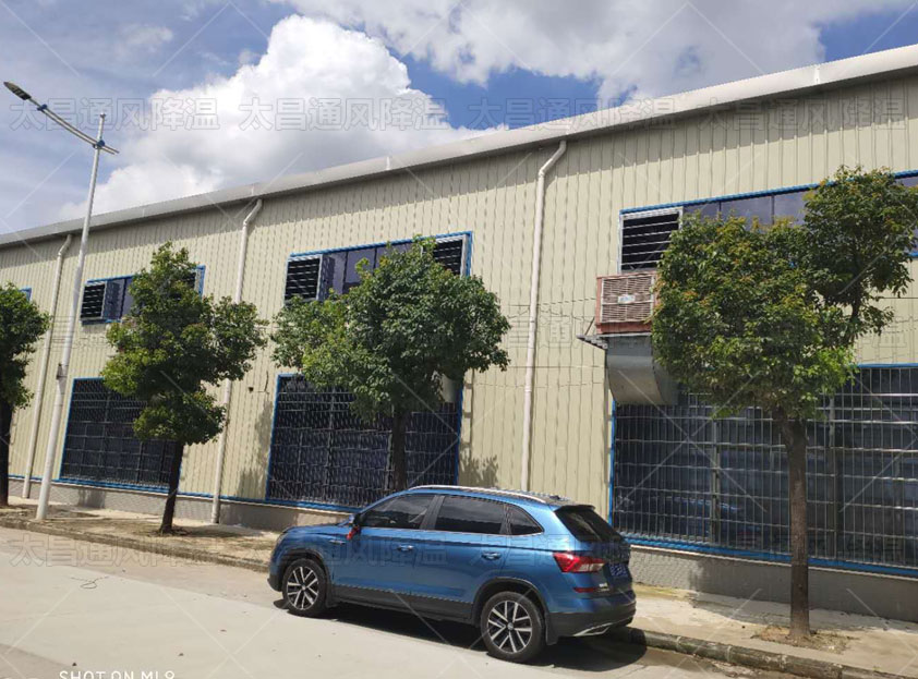 大型車(chē)間悶熱怎么辦？水冷空調(diào)車(chē)間降溫方法幫你解決