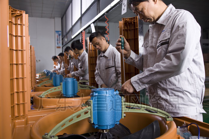 環(huán)?？照{(diào)生產(chǎn)線